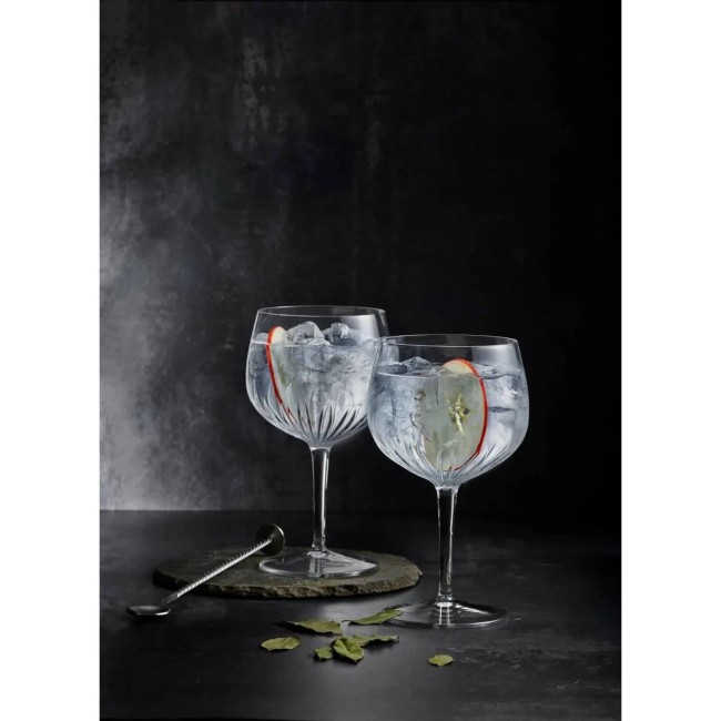 Стъклена чаша на столче за коктейли Spanish Gin&Tonic 800мл MIXOLOGY-(A12464BYI02AA01) - Luigi Bormioli