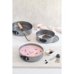 Метална форма за кекс с падащо дъно, ф26см, h6,8см, 3,30л., ROUND & PANETTONE - Lacor