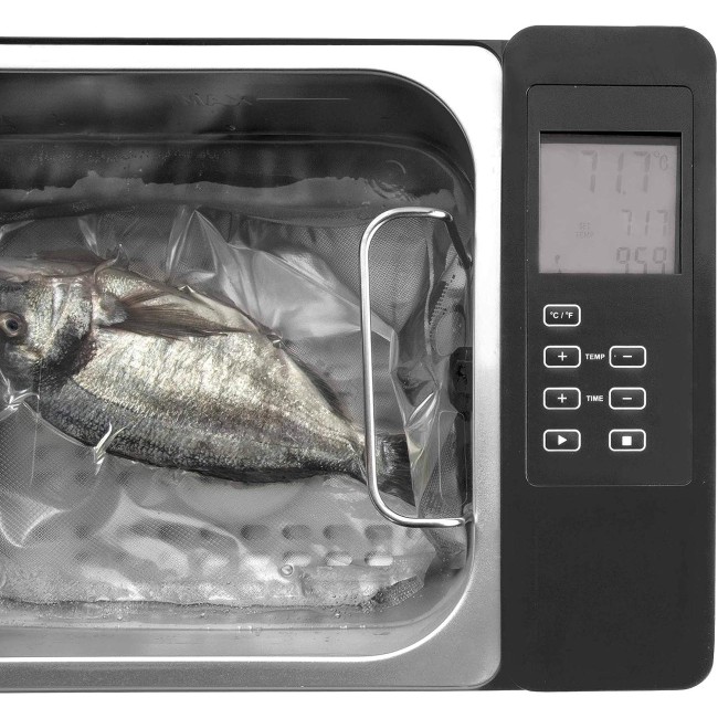 Електрически уред за нискотемпературно готвене / Sous Vide (су вид), 220-240V; 50/60Hz, 620W, 6л/мин, 5 - 99°C, 11 -12,5л, 27x29x42см, 6,3кг - Lacor